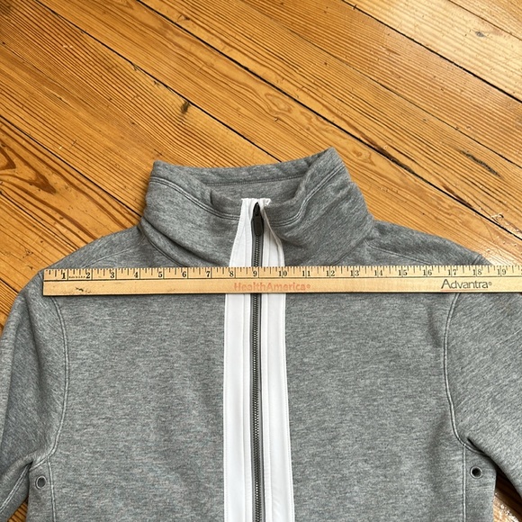 Lululemon Full Zip Jacket 8 Gray - Picture 11 of 14